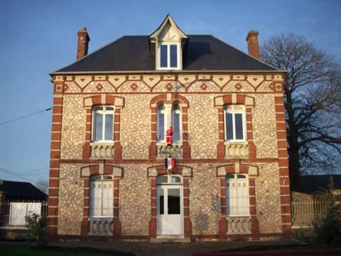 Élagueur Appeville-Annebault