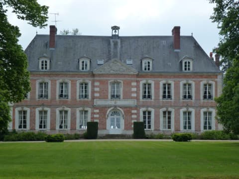 Élagueur Saint-Léger-de-Rôtes
