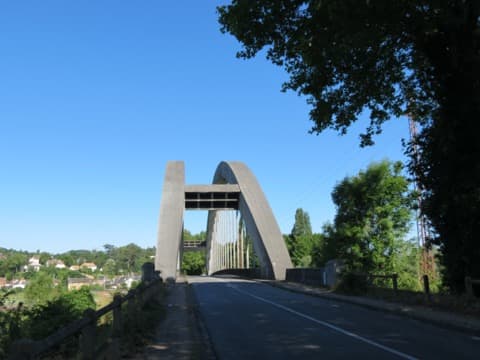 Élagueur Saint-Pierre-du-Vauvray